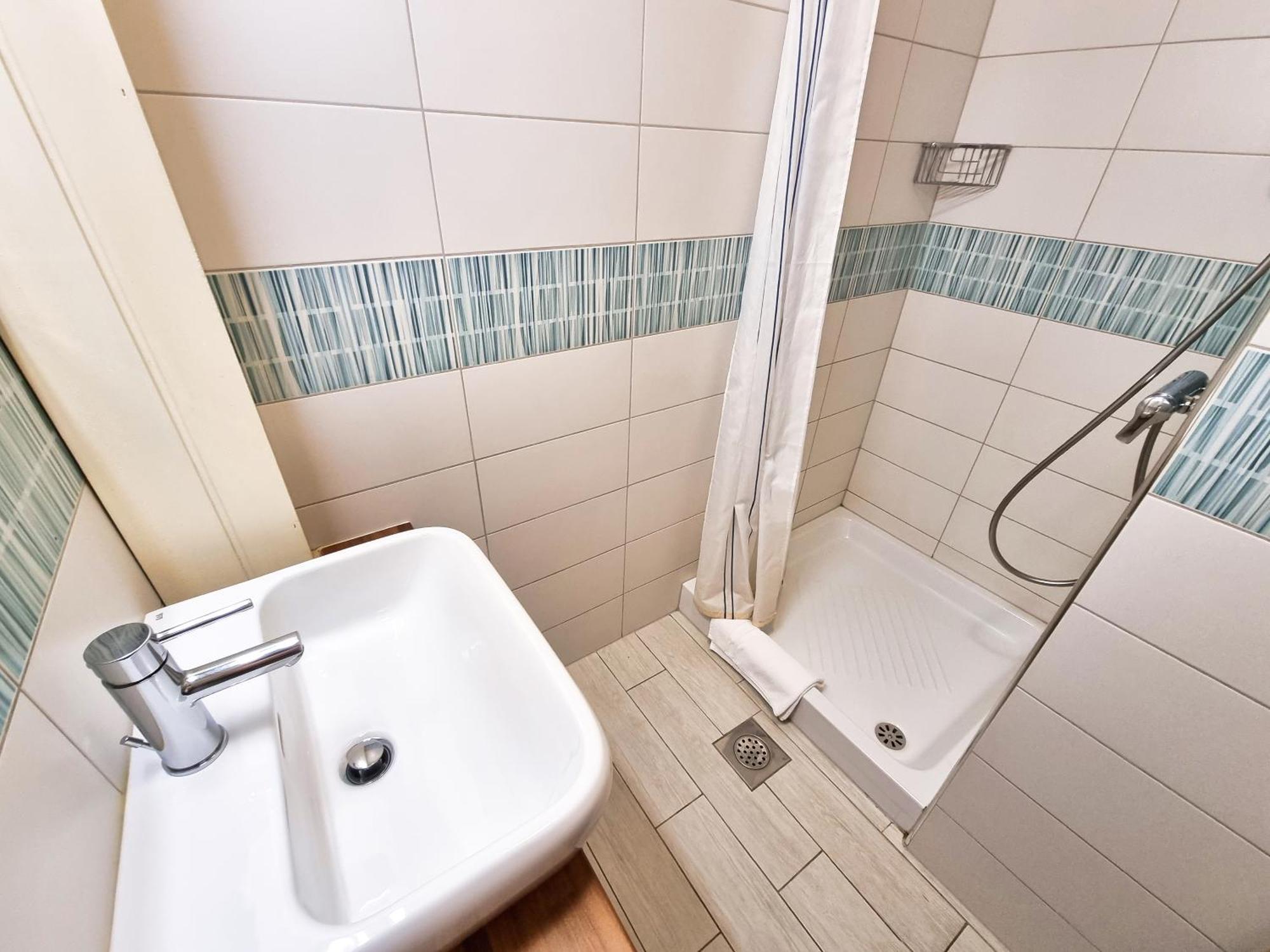 B&B Pod Skalo Kamnik Luaran gambar