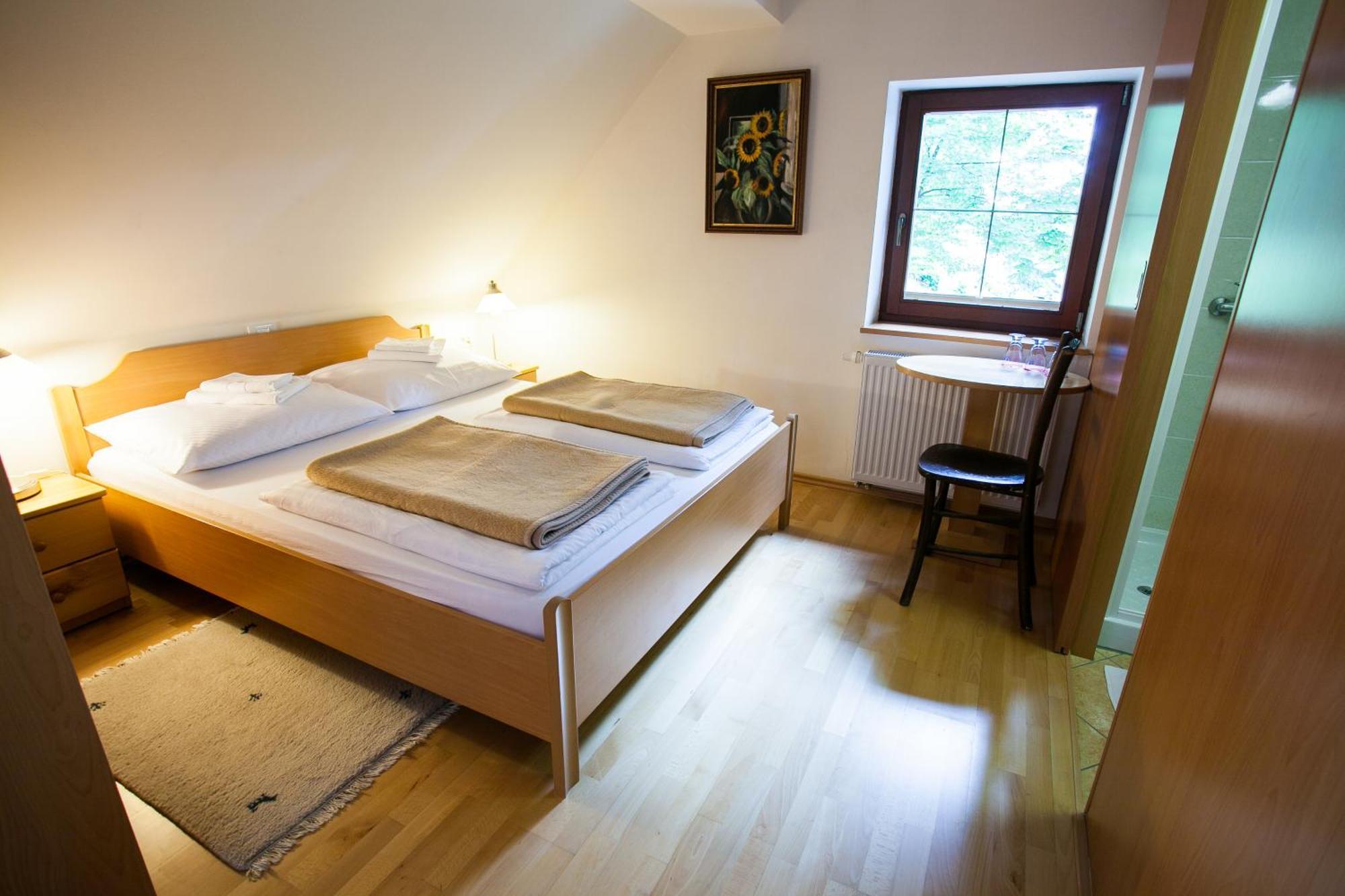 B&B Pod Skalo Kamnik Bilik gambar